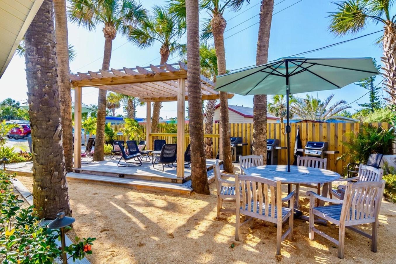 Boutique Vacation Rental Complex At Beach Cocoa Beach Exteriör bild