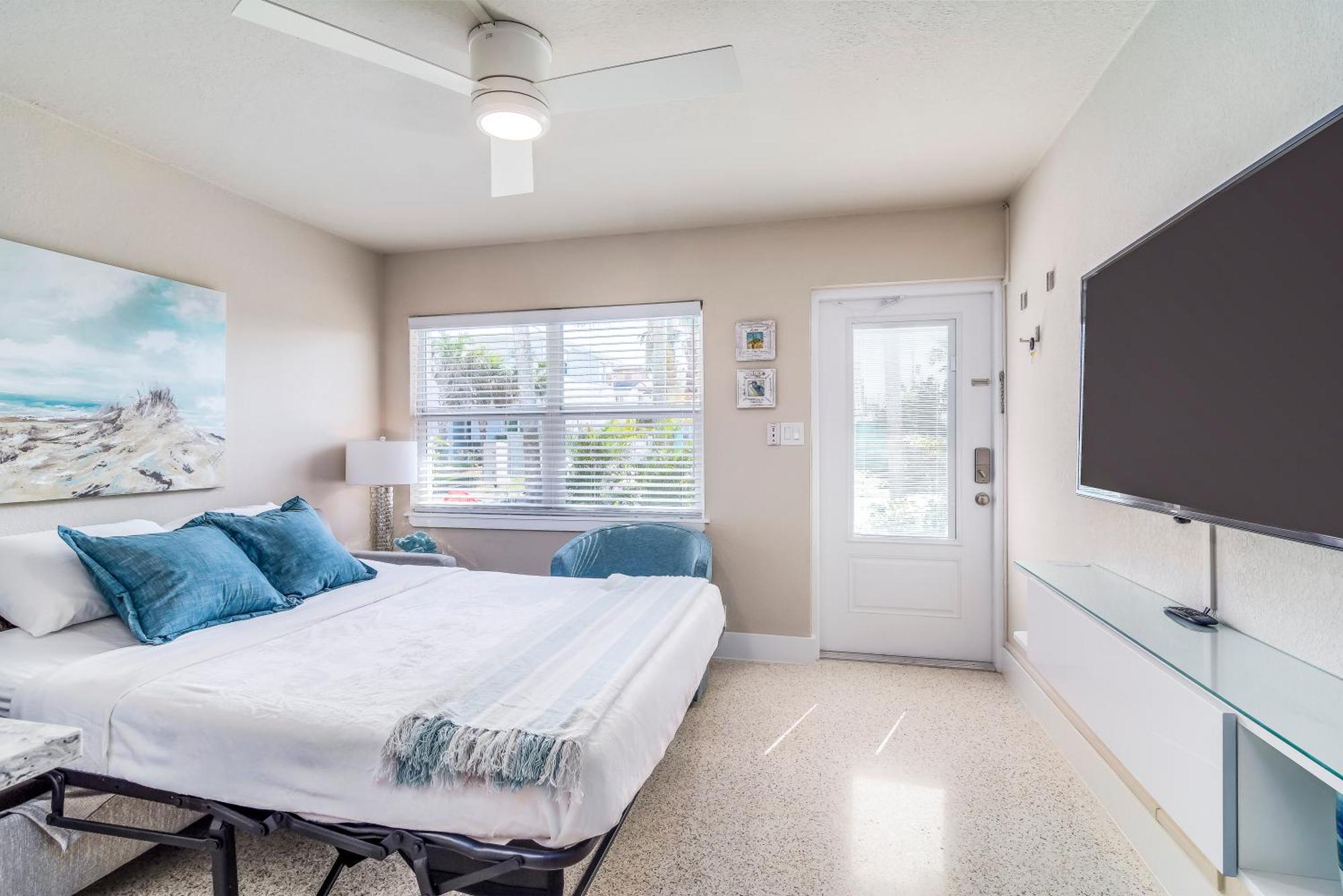 Boutique Vacation Rental Complex At Beach Cocoa Beach Exteriör bild